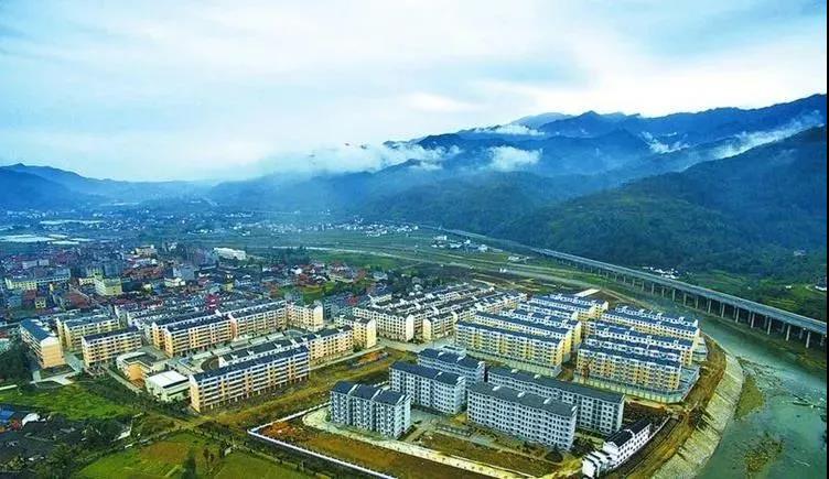 陜西健全城鄉(xiāng)融合發(fā)展機(jī)制 推進(jìn)農(nóng)民工同城鎮(zhèn)職工同工同酬