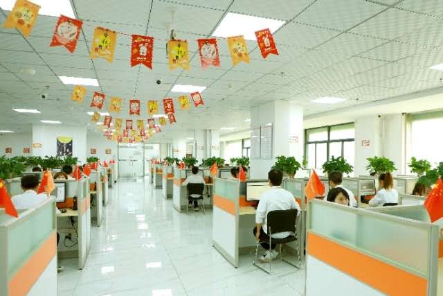 企業(yè)風(fēng)采-長嶺職場.jpg
